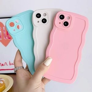 Set of 3 Wavy Frame Phone Cases for iPhone 14 Pro Max